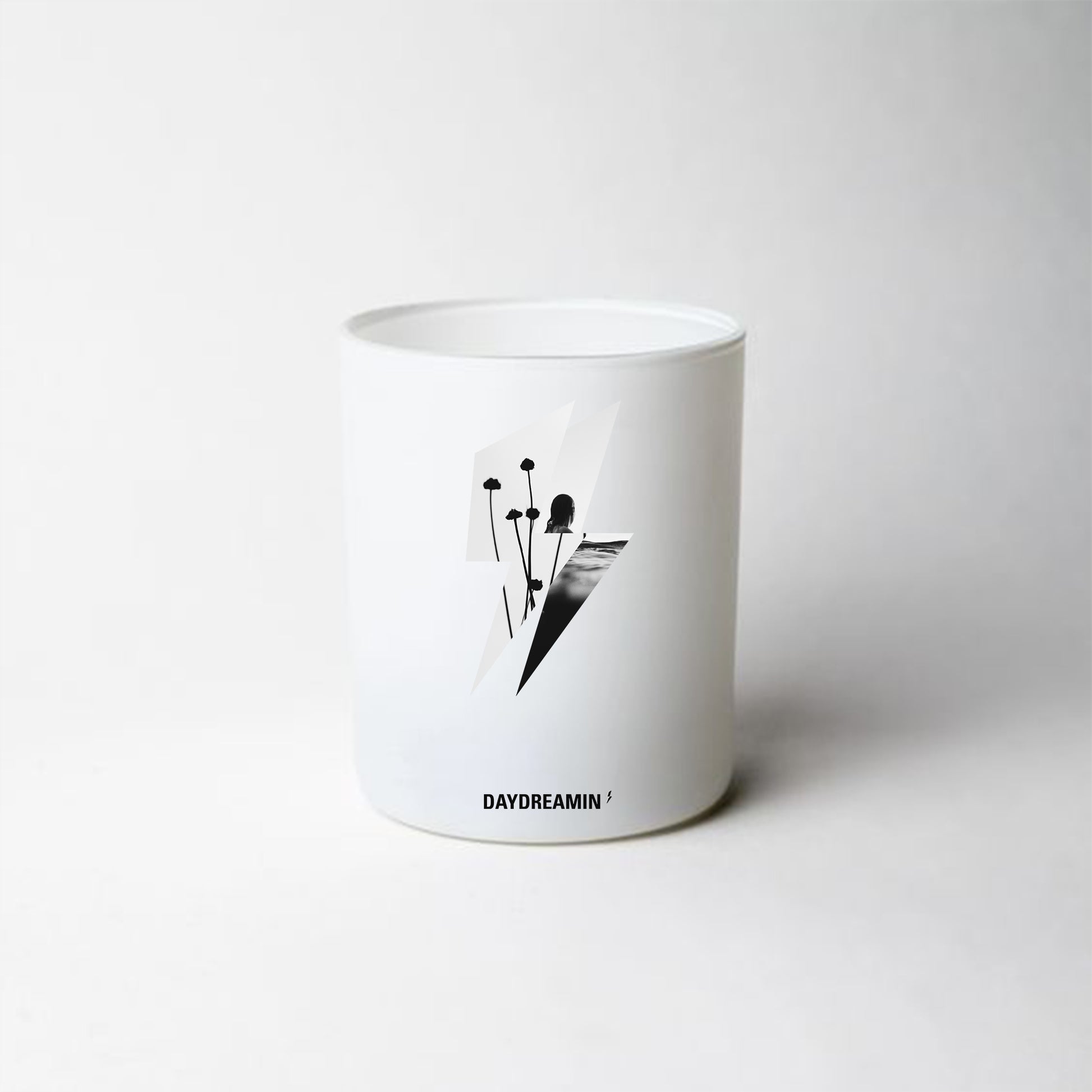 Daydreamin_White Lies_Scented Candle UK_3